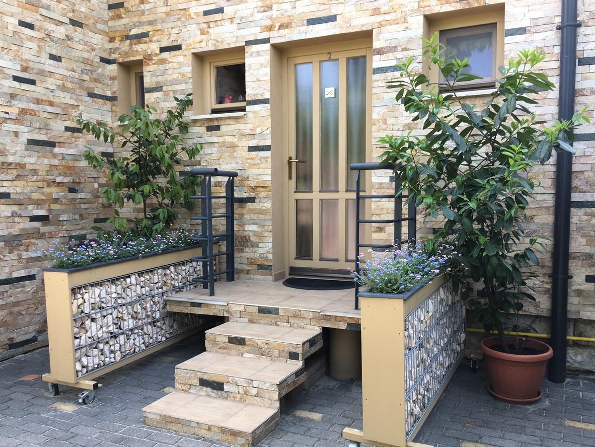 Setany Apartman Csopak Ngoại thất bức ảnh