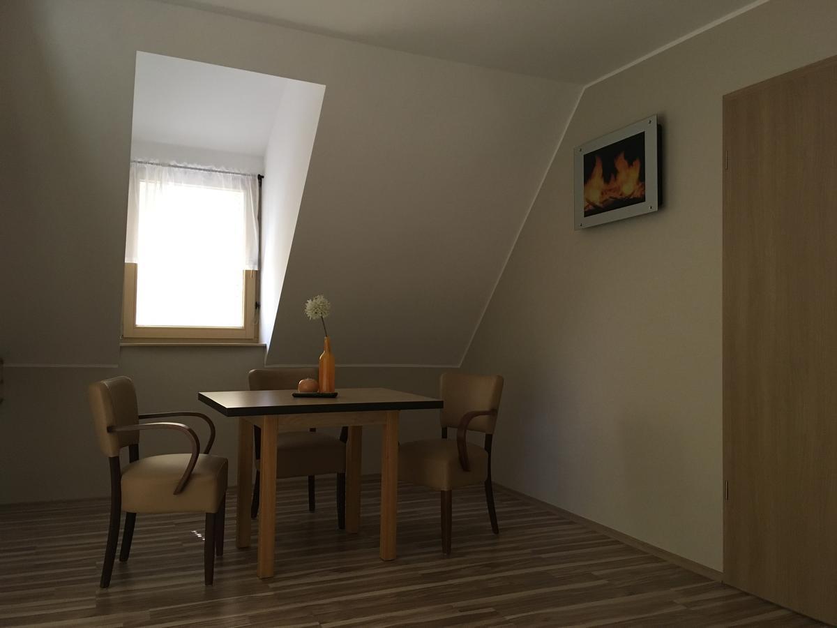 Setany Apartman Csopak Ngoại thất bức ảnh